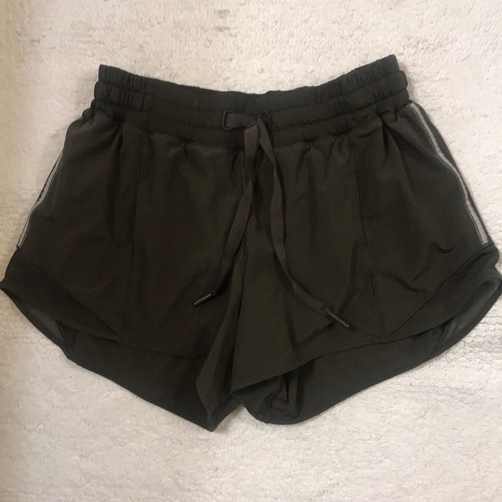 Lululemon green shorts